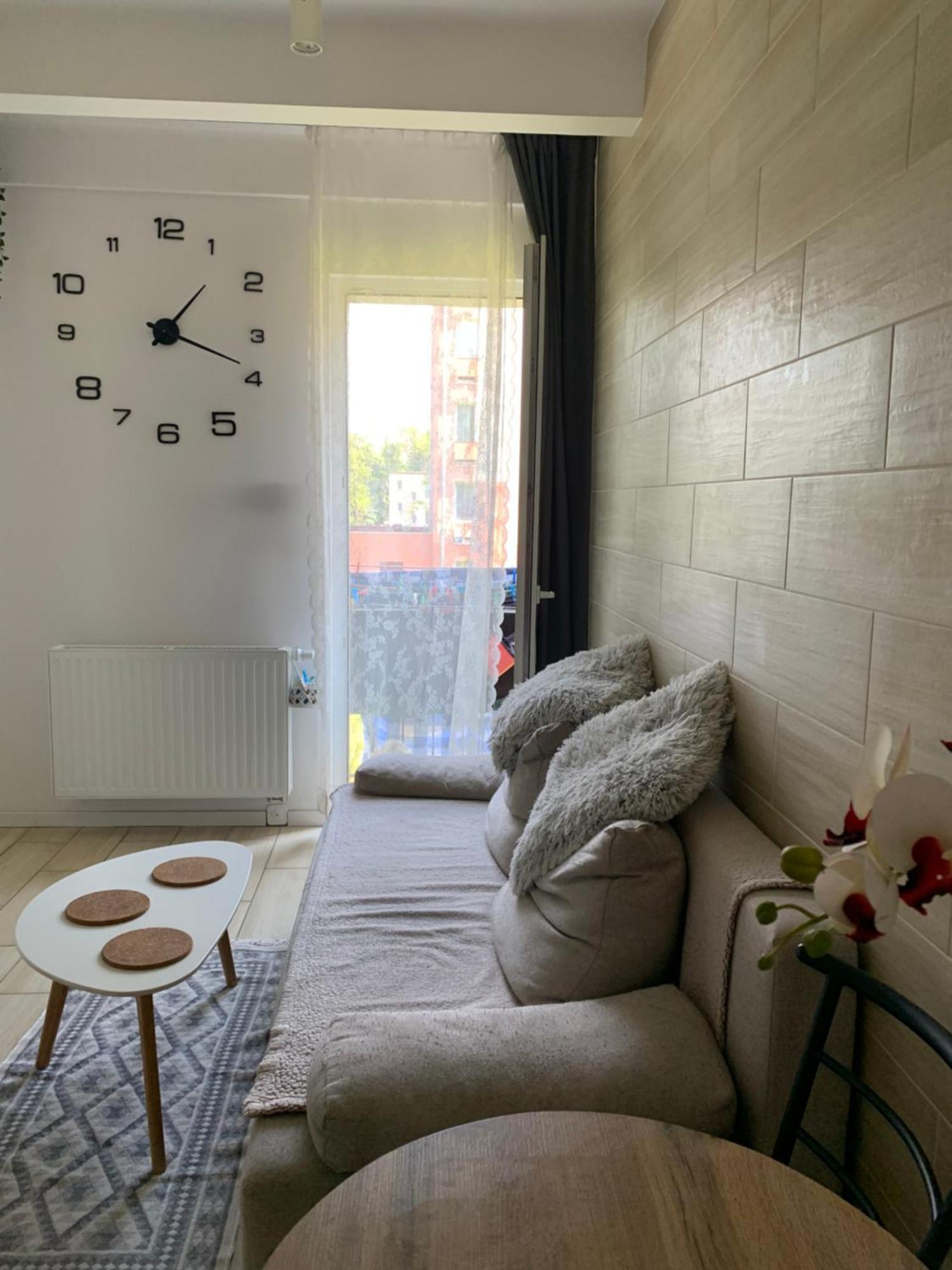 Daisy Apartament Гданськ Екстер'єр фото